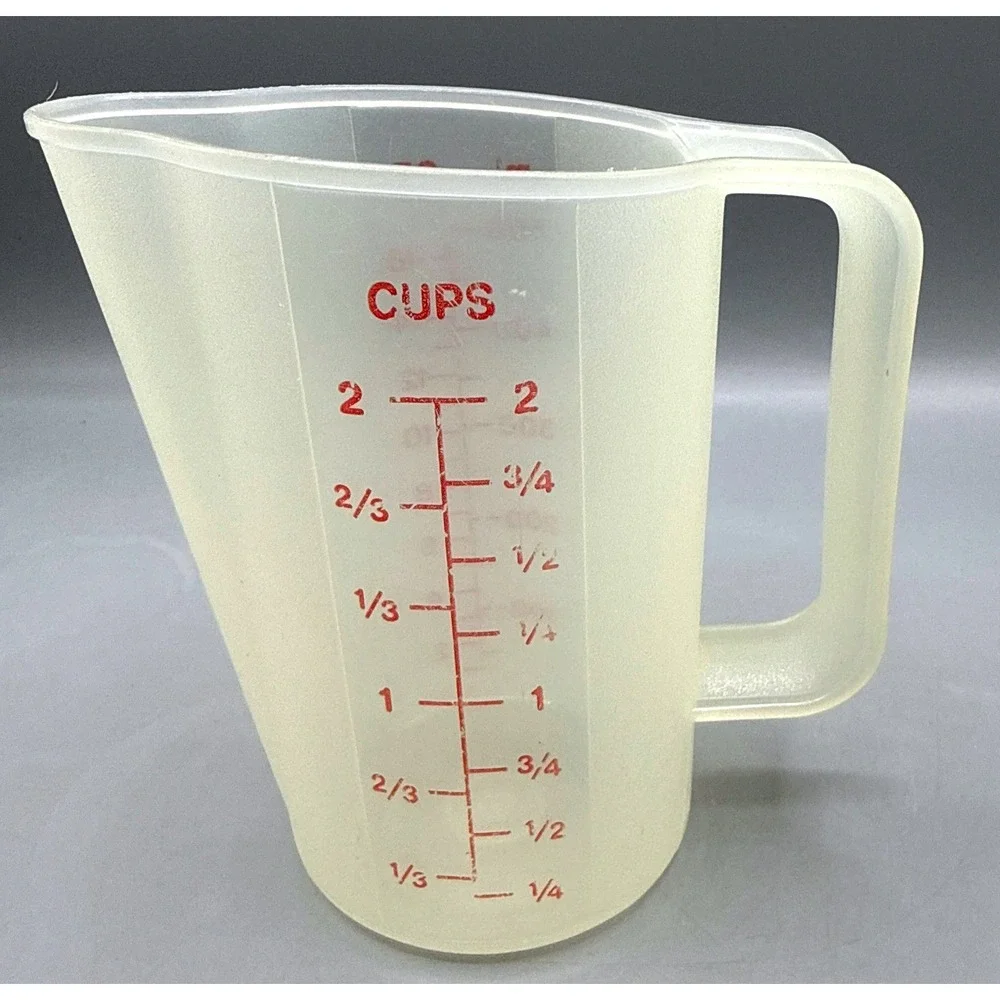 Tupperware Vintage 2 Cup Measuring Pitcher 1669-4 Frosted Red Letters 500mL 16oz